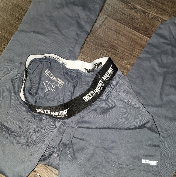 Grey's Anatomy Scrub Pants - Picture 3 of 3